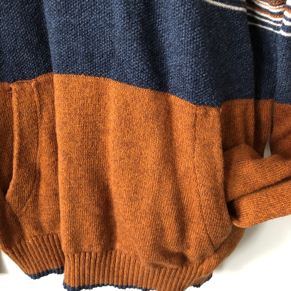 AE sweater Spring or Fall trendy popular casual M - Picture 5 of 8